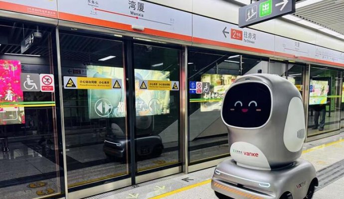 全球首创！机器人自主乘地铁送货在深落地（无线充电）