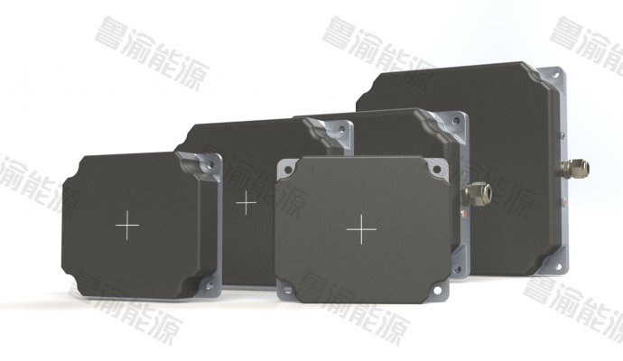 光伏电站的“隐形管家”：无线充电如何让清扫机器人拥有“无限续航”